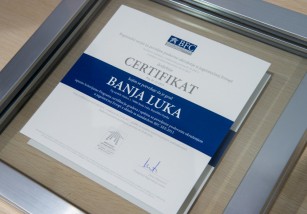 Повољно пословно окружење Повољно пословно окружење