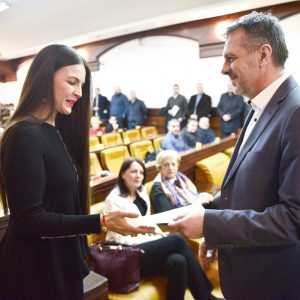 Уручена рјешења о суфинансирању активности спортских организација