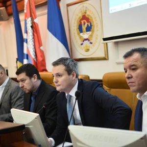 Сутра 21. сједница Скупштине Града