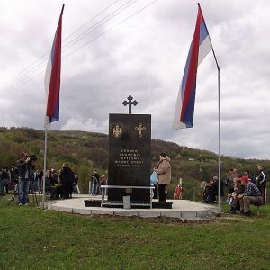 Парастос у Бијелом потоку 9. априла