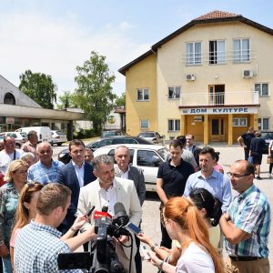 Значајни радови у Залужанима: Гради се тротоар и оборинска канализација