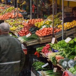 На Градској тржници воће и поврће без пестицида