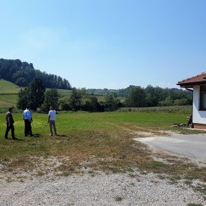 Ново спортско игралиште у Пискавици, ускоро и нови пут и тротоар Ново спортско игралиште у Пискавици, ускоро и нови пут и тротоар
