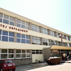 Novi sjaj za najstariju gradsku školu
