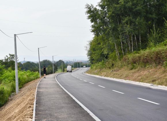  Фото архива