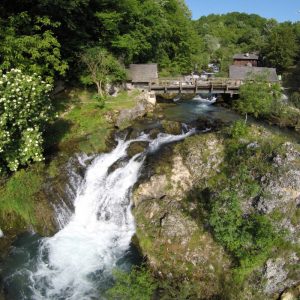 Ускоро санација стаза и мостова на крупским слаповима