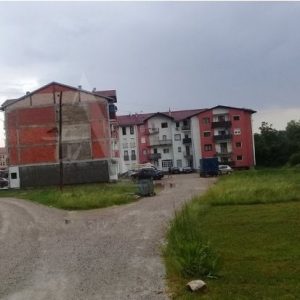 Радојичић: Град ће ријешити проблем канализације спорних зграда у Лазареву