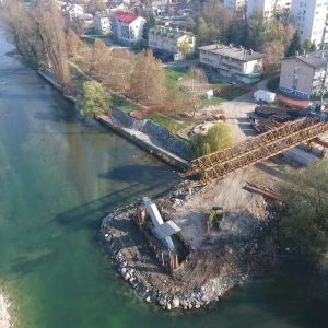 Nazire se centralni stub novog Zelenog mosta