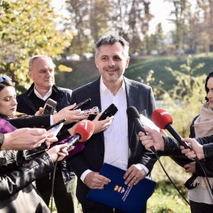 План за 2019. годину: Мостови на Доцу и Топлицама, велика конгресна дворана… План за 2019. годину: Мостови на Доцу и Топлицама, велика конгресна дворана…