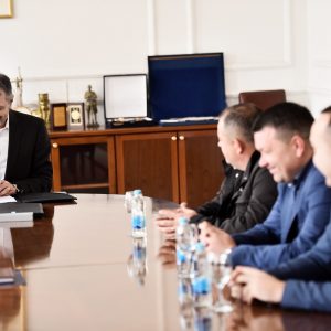 Потписани уговори: 3,6 милиона КМ за три велика пројекта Потписани уговори: 3,6 милиона КМ за три велика пројекта