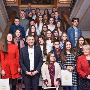 Награђени најбољи ђаци свих 29 основних школа