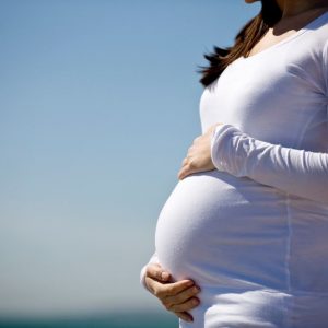 Подршка наталитету: 100.000 КМ за вантјелесну оплодњу