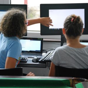 Бесплатан курс информатике за основце Бесплатан курс информатике за основце