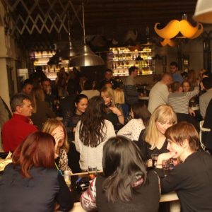 Продужено радно вријеме за кафане и ресторане