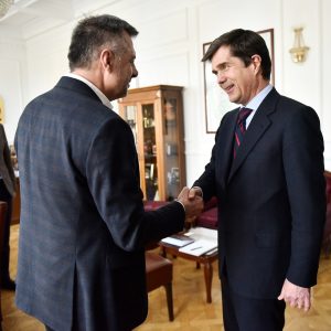 Сусрет градоначелника Радојичића са америчким амбасадором у БиХ Сусрет градоначелника Радојичића са америчким амбасадором у БиХ