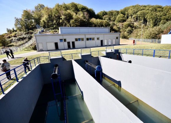  Фото архива