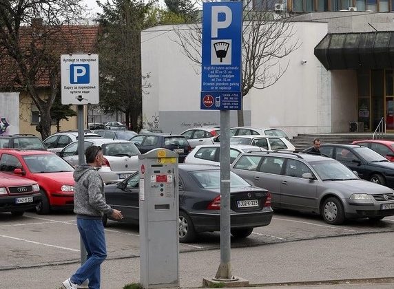  Фото архива