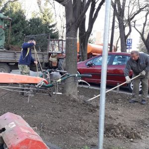 Уређење зеленила: Обнова травњака, ускоро и прво кошење Уређење зеленила: Обнова травњака, ускоро и прво кошење