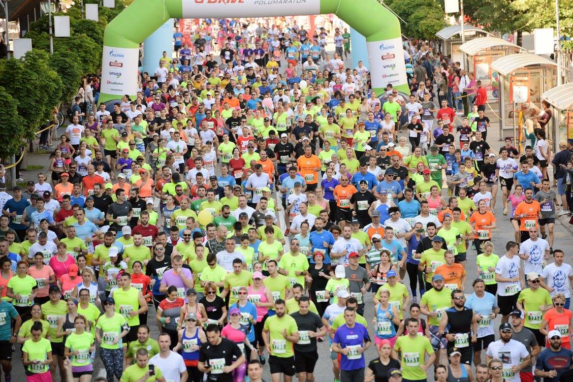  Фото архива