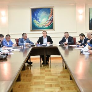 Мораће чешће да возе отпад: Одвоз смећа скупљи за два фенинга Мораће чешће да возе отпад: Одвоз смећа скупљи за два фенинга