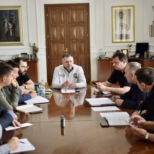 Оперативни састанак у Градској управи: Упозорење на бујичне поплаве Оперативни састанак у Градској управи: Упозорење на бујичне поплаве