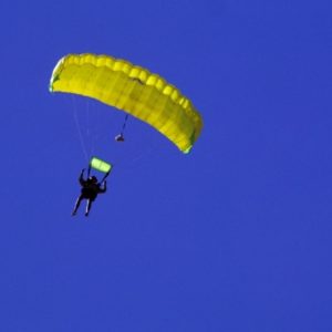 Одгођен падобрански куп „Пет звијезда“ Одгођен падобрански куп „Пет звијезда“