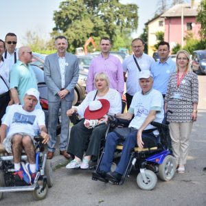 Пуна подршка: 50 рампи за лица са инвалидитетом Пуна подршка: 50 рампи за лица са инвалидитетом