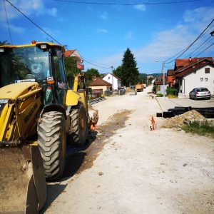 Петрићевац: Радови на путу према Мотикама у пуном јеку Петрићевац: Радови на путу према Мотикама у пуном јеку