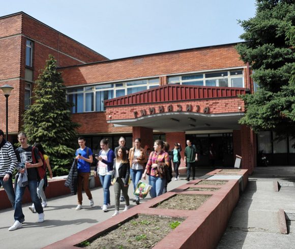  Фото архива