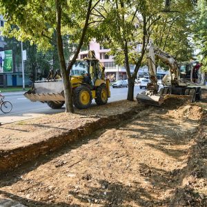 Проширење Видовданске улице, уводе се четири траке Проширење Видовданске улице, уводе се четири траке