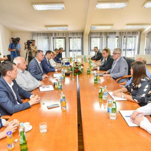 Радојичић и Крекић о развоју Бање Луке и Модриче Радојичић и Крекић о развоју Бање Луке и Модриче