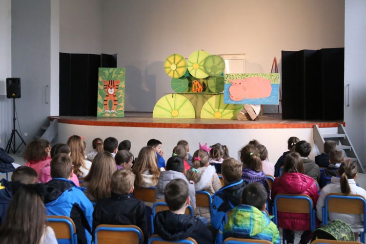  Obnovljeno više prostora za društvene sadržaje (Foto arhiva)