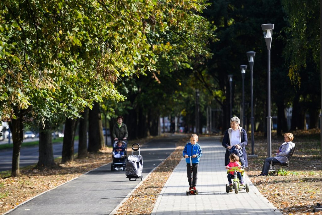  Уз нове пјешачке и бициклистичке, биће саграђена и трим стаза