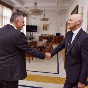 Састанак са амбасадором Филдом: У фокусу развој сарадње у области културе Састанак са амбасадором Филдом: У фокусу развој сарадње у области културе