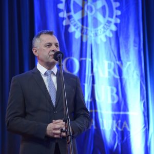 Дониран апарат за хитне интервенције Дониран апарат за хитне интервенције