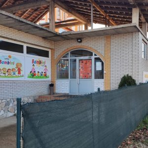 Затворен вртић, радили на „црно“