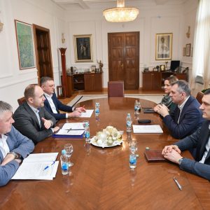 Водовод и канализација за двије улице у Врбањи