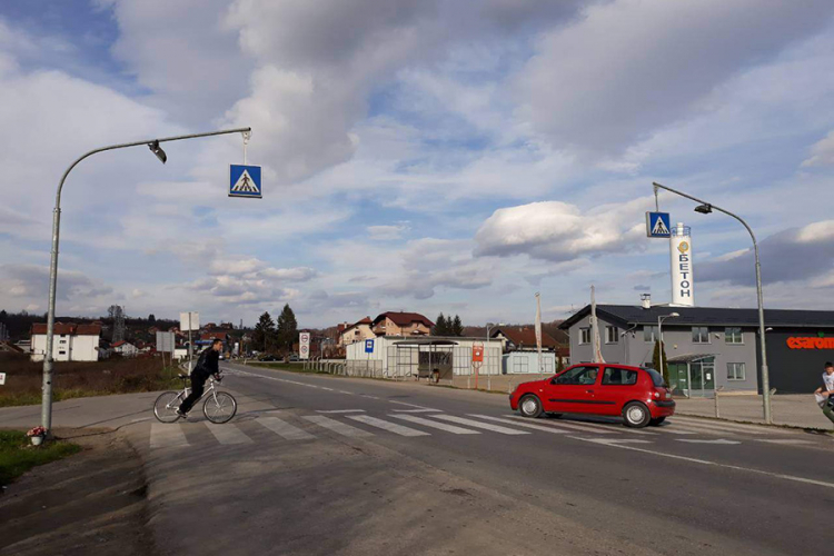  Фото архива