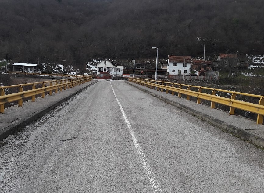  Фото архива