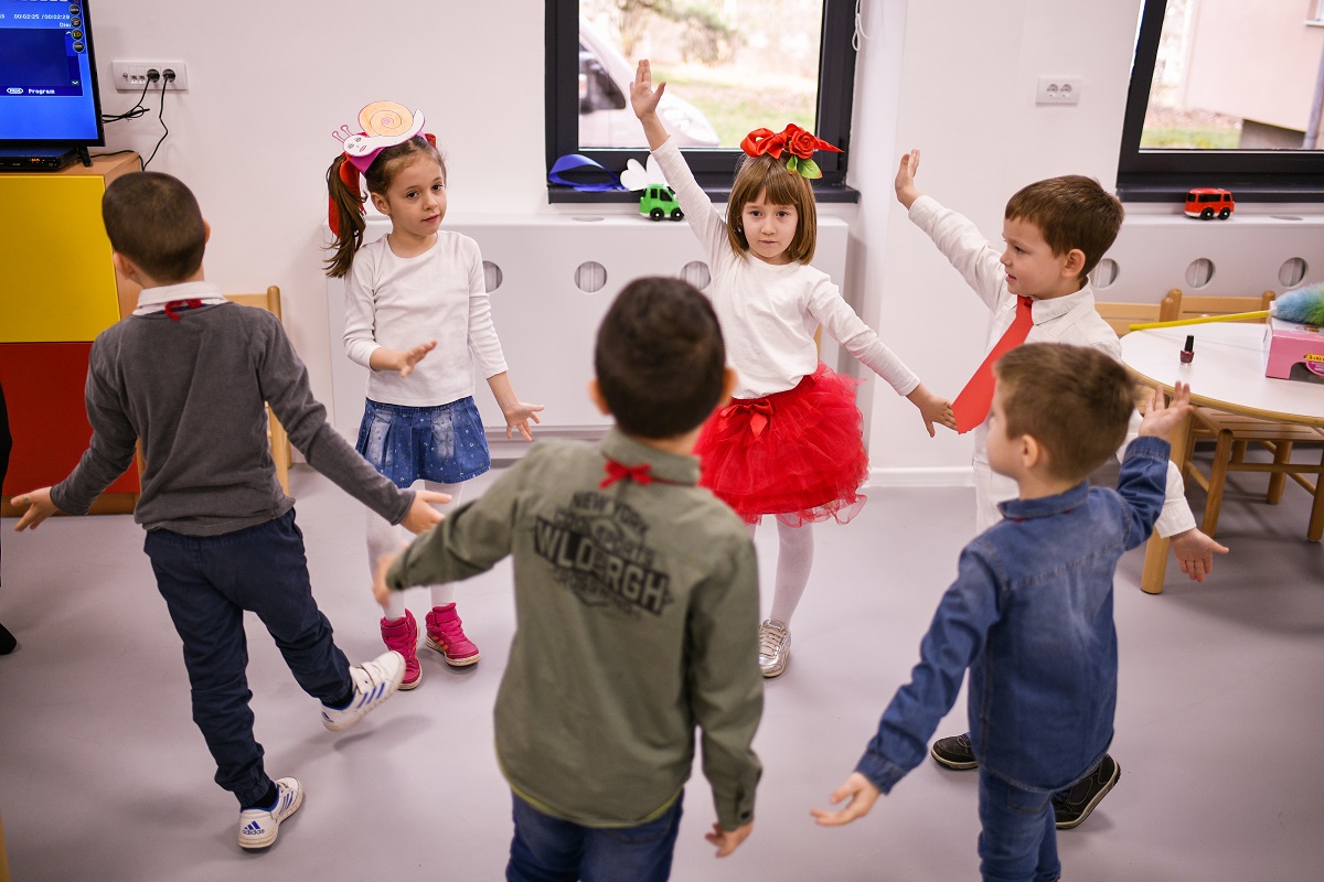  Фото архива