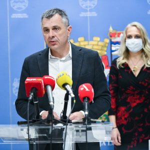 Од понедјељка додатне линије у јавном превозу Од понедјељка додатне линије у јавном превозу