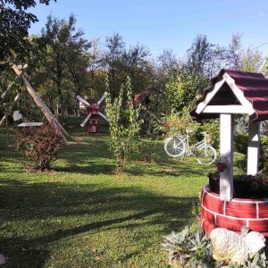 Традиција се наставља: Пошаљите фотографије најљепших дворишта