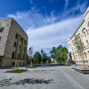 Уређена пјешачка зона код Палате предсјeдника