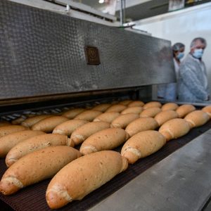 Радојичић у посјети „Житопродукту“: Град тражи начин како да помогне привреди