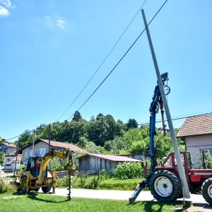 Почели од Дебељака: 2,5 милиона КМ за бољу електро мрежу