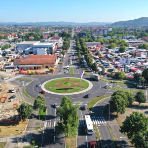 Кружни ток код „Леснине“ пуштен у саобраћај, ускоро и нови спој до Западног транзита Кружни ток код „Леснине“ пуштен у саобраћај, ускоро и нови спој до Западног транзита