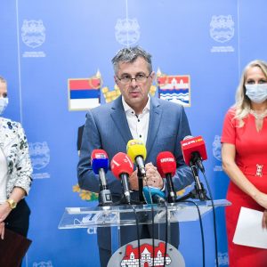 Јавни превоз у пуном капацитету од 31. августа Јавни превоз у пуном капацитету од 31. августа