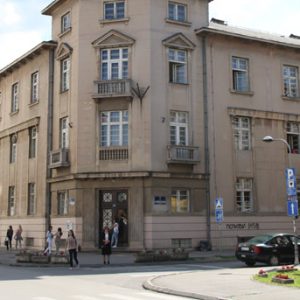 Програм од 1,6 милион КМ: У уторак конкурс за стипендије средњошколцима Програм од 1,6 милион КМ: У уторак конкурс за стипендије средњошколцима