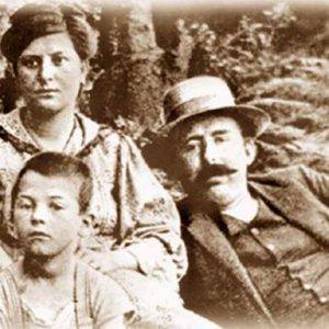 У понедјељак отварање изложбе „Кочић и његова породица у фотографијама“