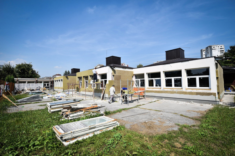  Прошле године, већи или мањи радови обављени су на 19 школских објеката (Фото Архива)